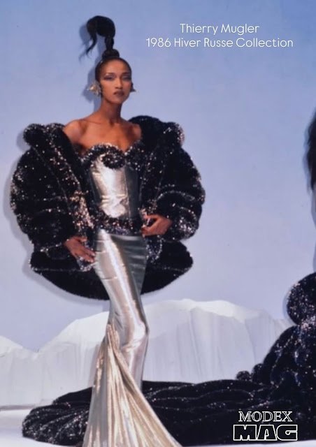 Kim Kardashian Holiday Glam: in Vintage Thierry Mugler Look 4 Kim Kardashian Holiday Glam: in Vintage Thierry Mugler Look 3