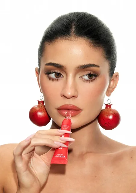 Lemme x Kylie Cosmetics Skin Glaze Collection: The Glow From Within Era Has Officially Arrived 7