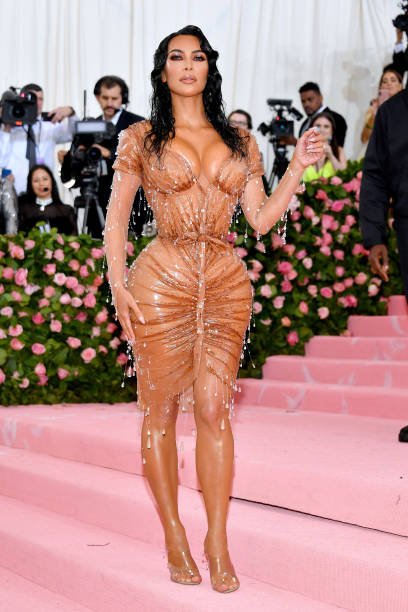 Top 10 Iconic Met Gala Dresses That Changed Fashion Forever 15