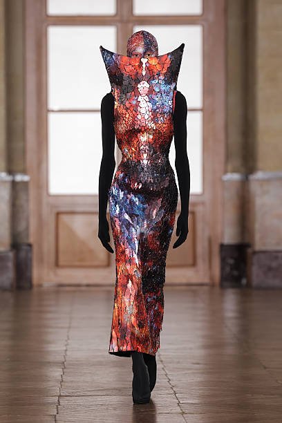 30 Paris Couture SS26 Looks Inspired by the Met Gala 2026 “Fashion Is Art” Theme 41 30 Paris Couture SS26 Looks Inspired by the Met Gala 2026 “Fashion Is Art” Theme