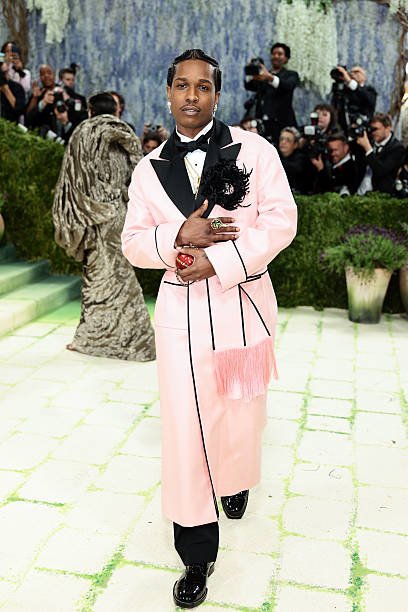 2026 Met Gala: A$AP Rocky's Bold Custom Chanel Outfit 42 2026 Met Gala: A$AP Rocky’s Bold Custom Chanel Outfit