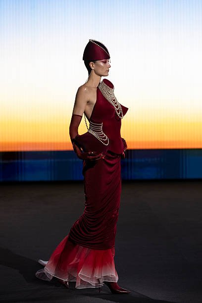 30 Paris Couture SS26 Looks Inspired by the Met Gala 2026 “Fashion Is Art” Theme 31