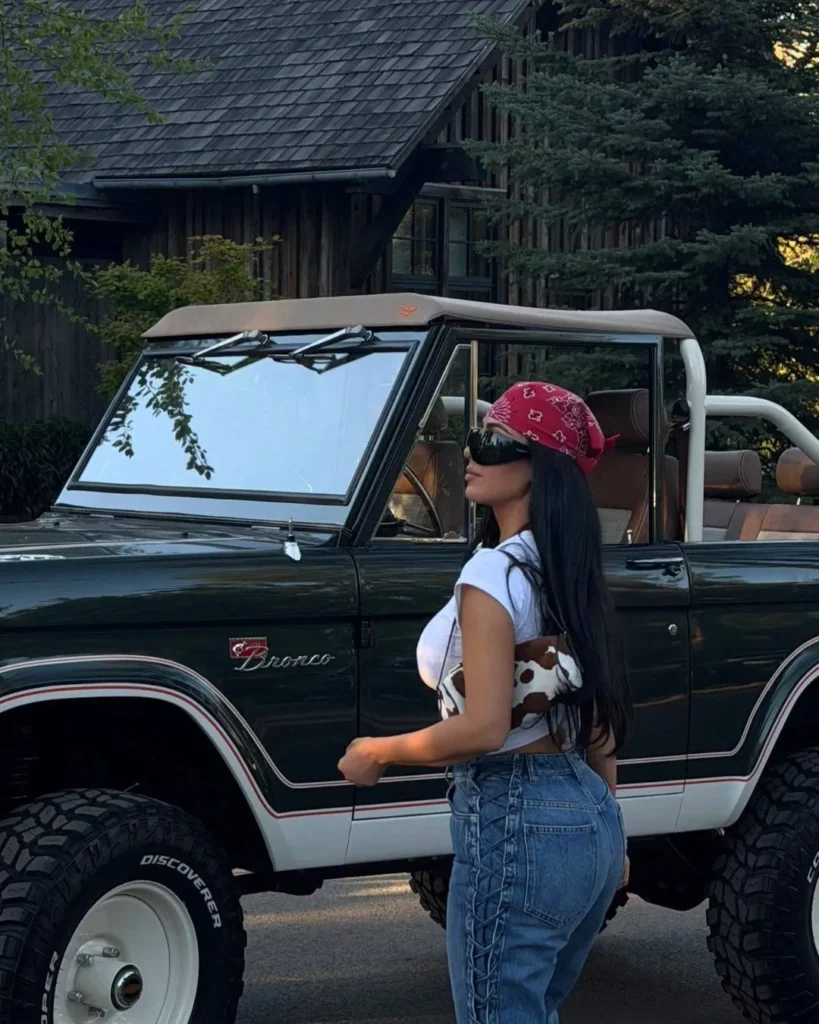 Ford Bronco, Kim Kardashian