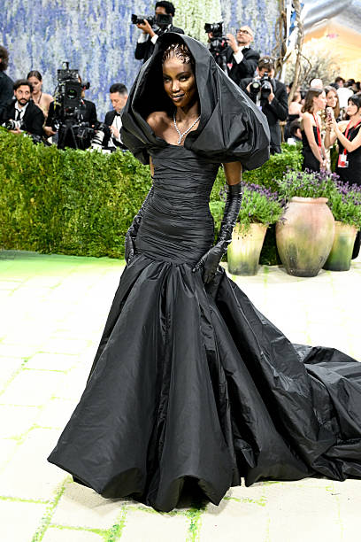 Anok Yai’s Balenciaga Gown at 2026 Met Gala: A Reflection
