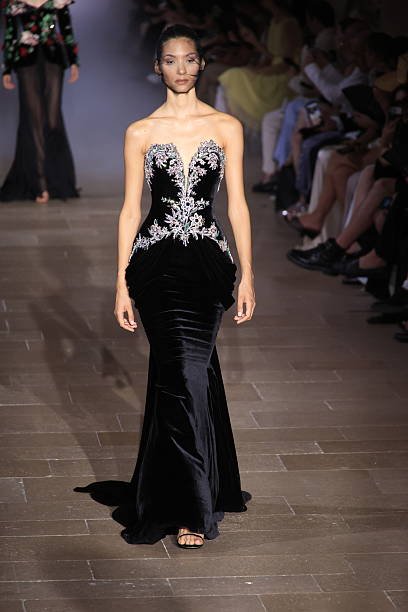 Zuhair Murad 36 07014de8 2b3a 4805 9ce0 cfc989dc7934