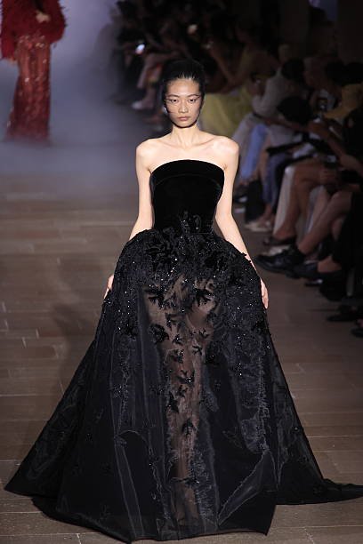 Zuhair Murad 30 2b8ec35f 2b5f 41b2 8d50 2733a5ea1f54