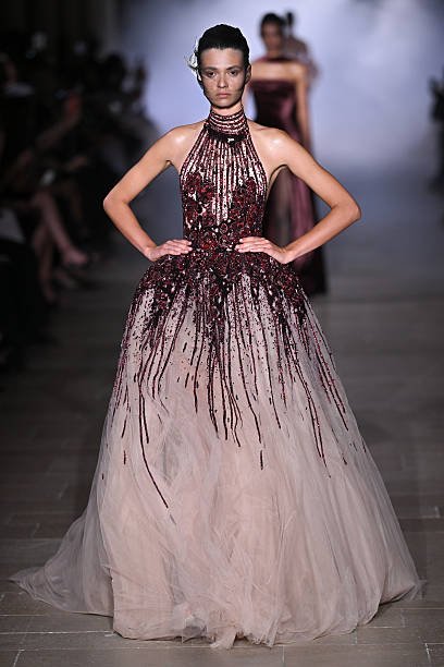 Zuhair Murad 16 358809b5 b2d5 4c99 ae24 7cd2d4a8689a