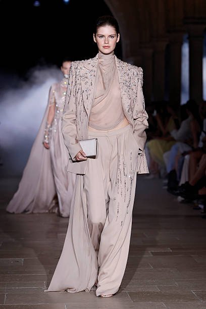 Zuhair Murad 19 3fe32256 5e53 4ae5 aaf1 3bedbe6c6509