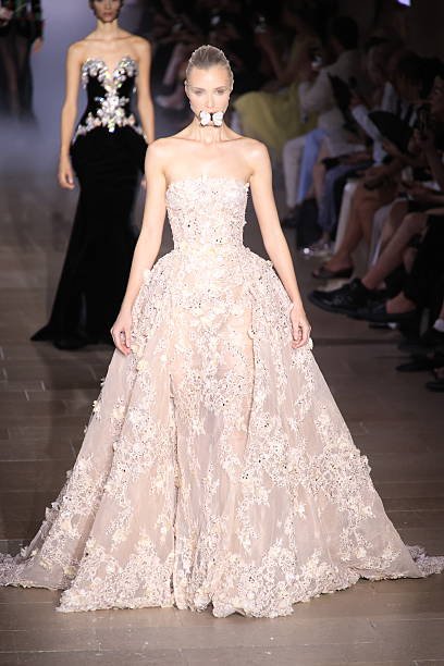 Zuhair Murad 35 9f376c66 0371 4d5b 9764 a20dc3098eb4