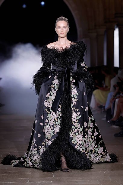 Zuhair Murad 47 d52450cd 95ac 4f71 ba15 fed85dcb3d41