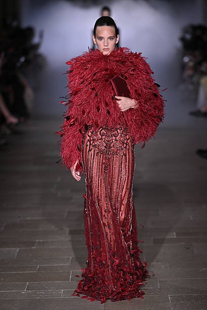 Zuhair Murad 31 dfcfd0c4 1c9a 4c10 ac18 b4809ef0ef27
