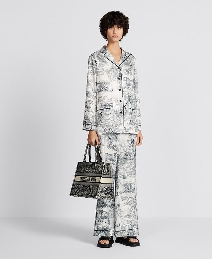 Fashion’s Top 10 Most Valuable Brands in the World 32