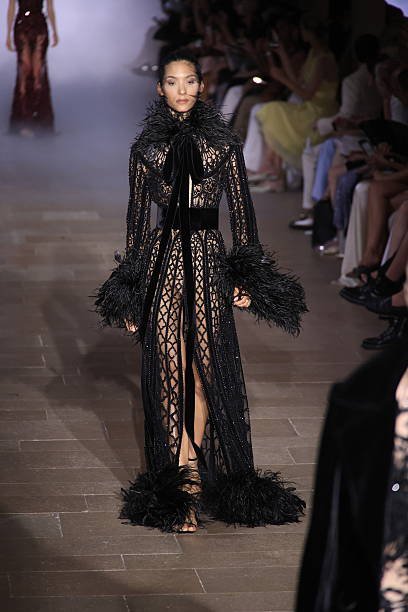 Zuhair Murad 12 eda7f76b 0c99 44ab 86b5 c66c690d7d23