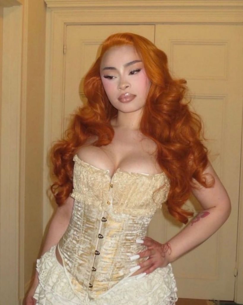 Ice Spice Wears Savannah Rose Fall/Winter 2025 in “Out My Face” Music Video 14 Ice Spice Wears Savannah Rose Fall/Winter 2025 in “Out My Face” Music Video 13