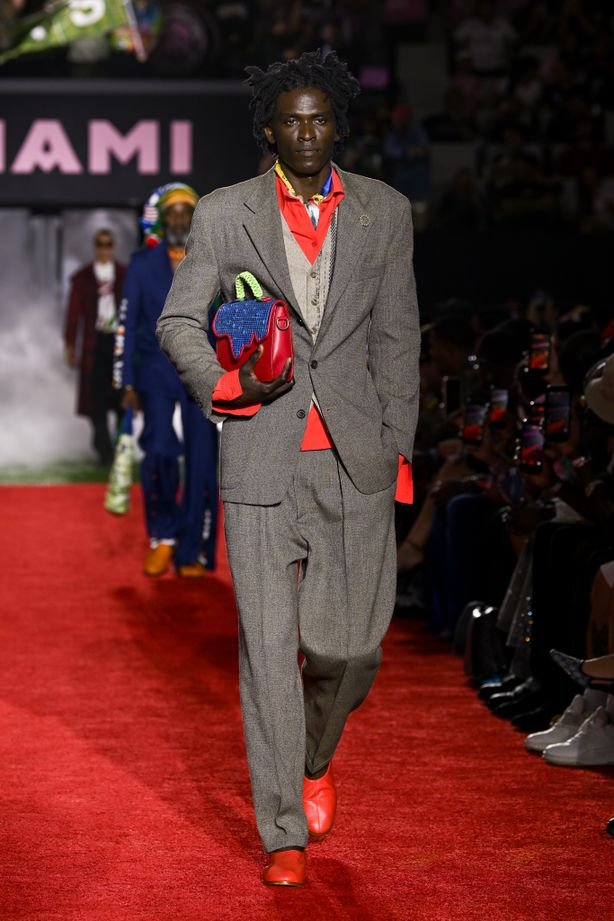 Menswear Trend Spring/Summer 2027: Preppy Takes on a New Attitude 4 Menswear Trend Spring/Summer 2027: Preppy Takes on a New Attitude 3