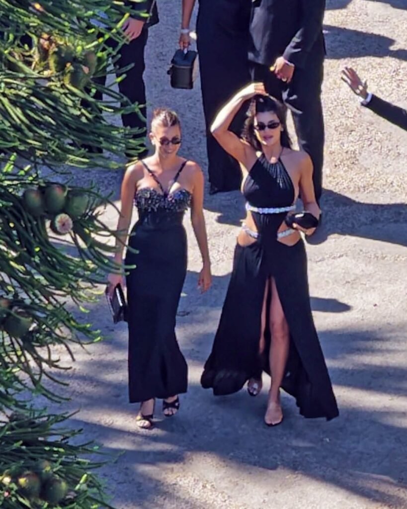 Jordyn Woods, Karl-Anthony Towns, Kylie Jenner, Roberto Cavalli, Vintage