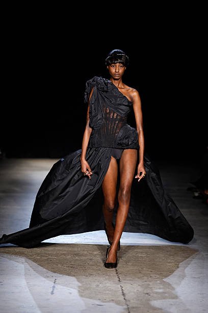 Womenswear Trend Fall/Winter 2026 "Train" 3