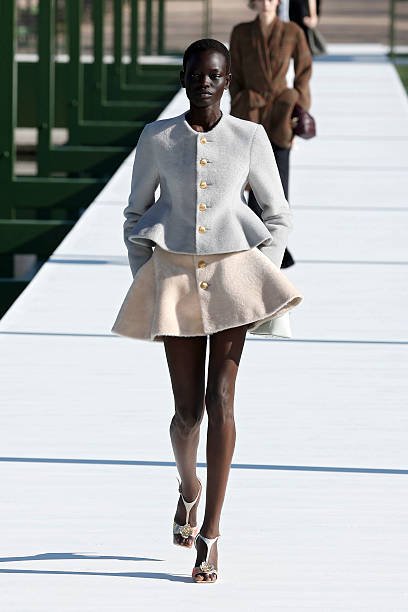 Womenswear Trend Fall/Winter 2026: Peplum Is Back (And Better Than Ever) 6 Womenswear Trend Fall/Winter 2026: Peplum Is Back (And Better Than Ever) 5