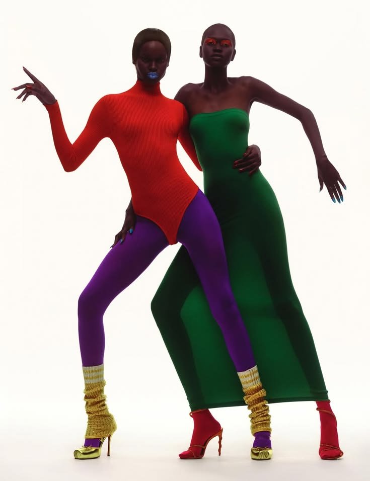 Refund and Returns Policy W China the Fashion issue photographer Yuan Li 9