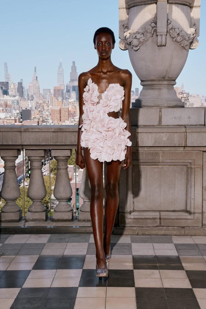 TTSWTRS 2 TTSWTRS Spring 2027 Ready-to-Wear: Welcome to Wonderland