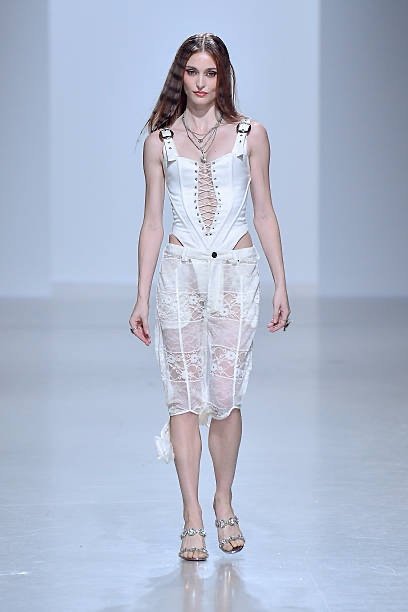 Weinsanto 2 Weinsanto Spring 2027 Ready-to-Wear: Victor Brunstein Brings Fashion to Life