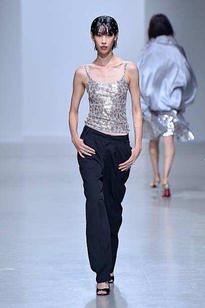 Weinsanto 10 Weinsanto Spring 2027 Ready-to-Wear: Victor Brunstein Brings Fashion to Life