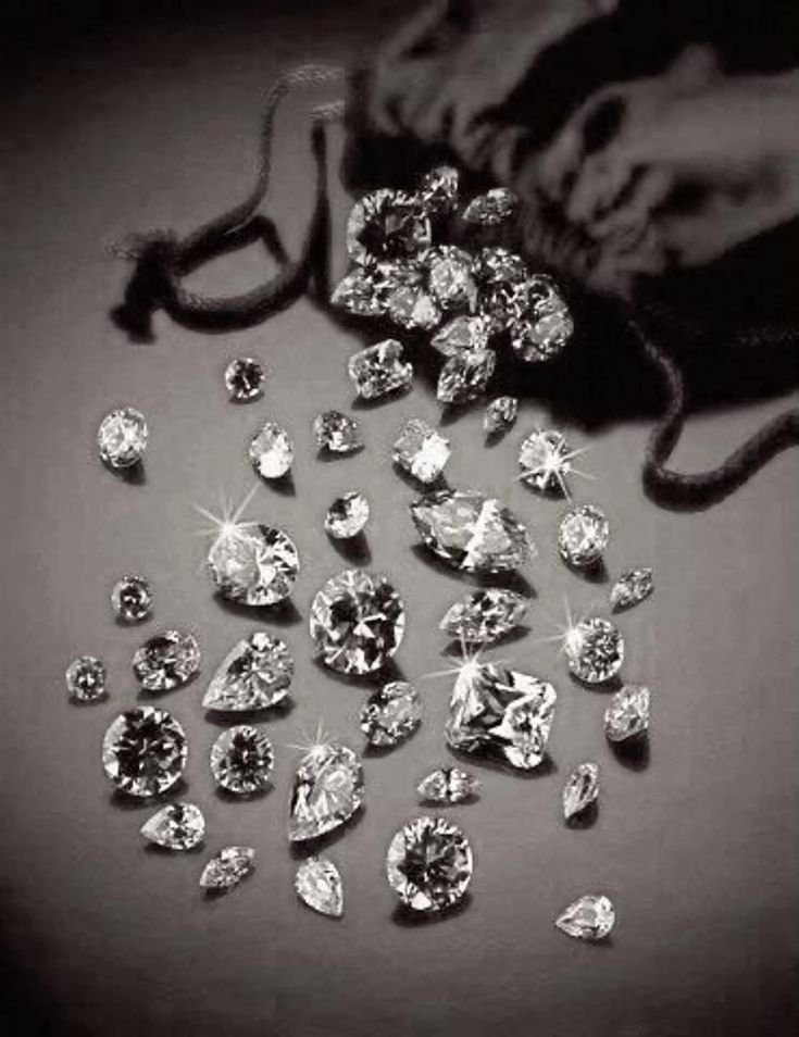The CAPTIVATING Diamond Story: Beauty, Power & Timeless Luxury