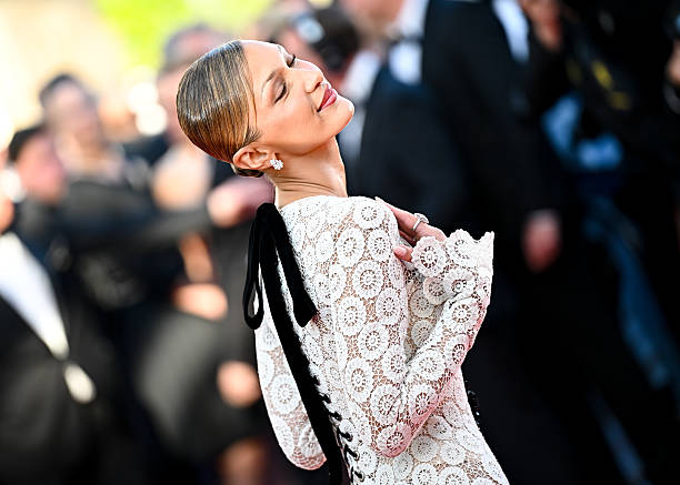 Bella Hadid’s Pays Tribute to Jane Birkin in Bold Schiaparelli Couture 2026ers 6 Bella Hadid’s Pays Tribute to Jane Birkin in Bold Schiaparelli Couture