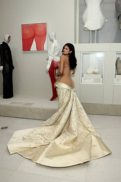 Kylie Jenner Rocks Custom Schiaparelli at 2026 Met Gala Event 3 Kylie Jenner’s Custom Schiaparelli at 2026 Met Gala Event