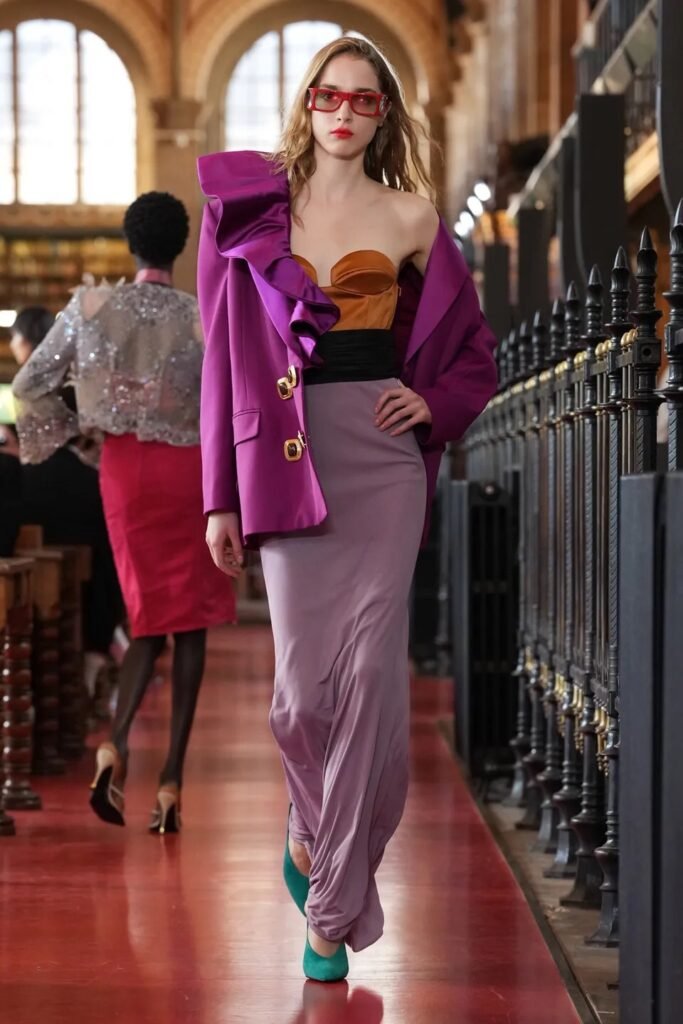 Valentino img 6230 3 38