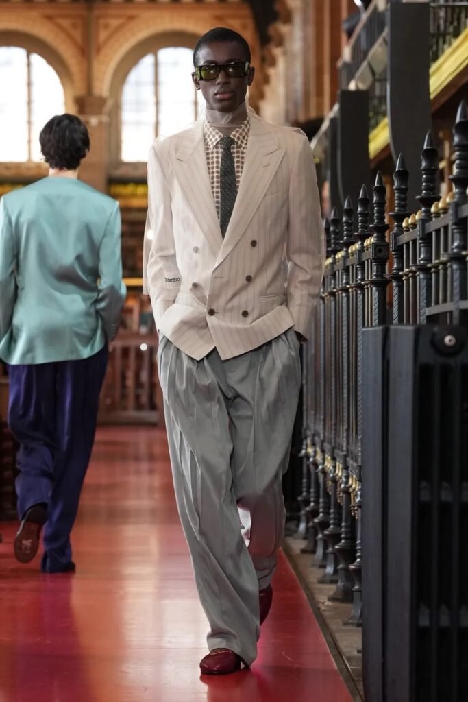 Valentino img 6267 2 75