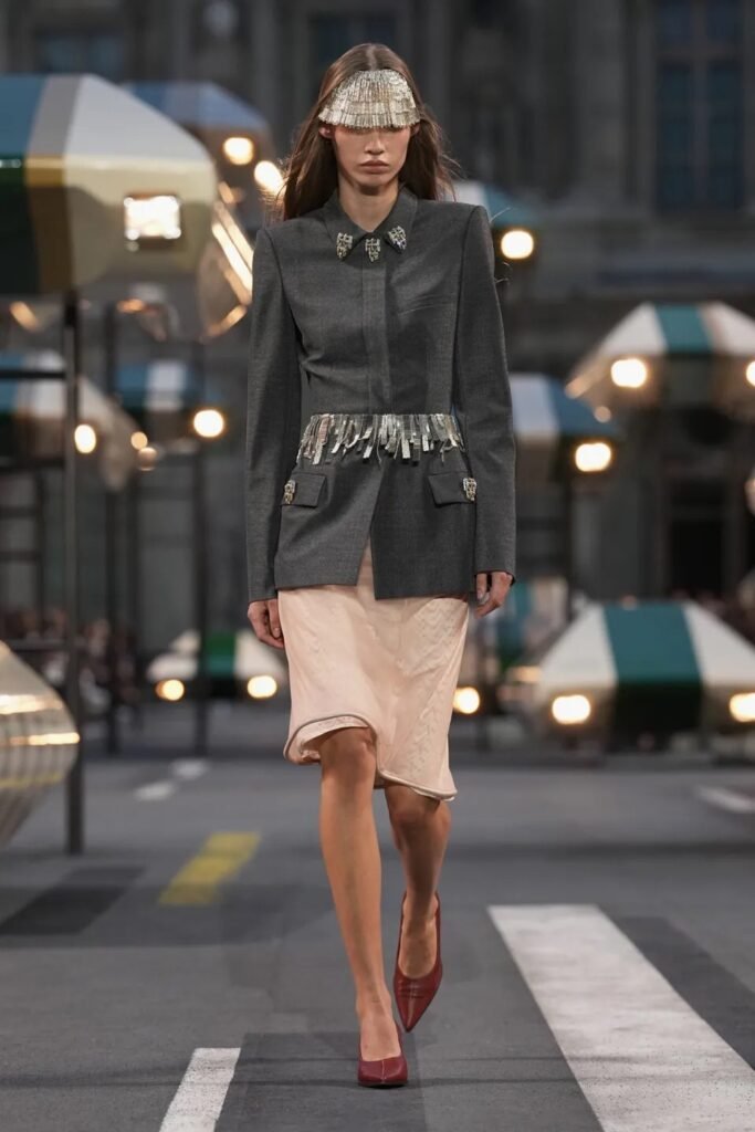 Louis Vuitton 17 Louis Vuitton img 6457 14