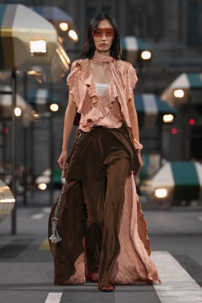 Louis Vuitton 29 Louis Vuitton img 6469 26