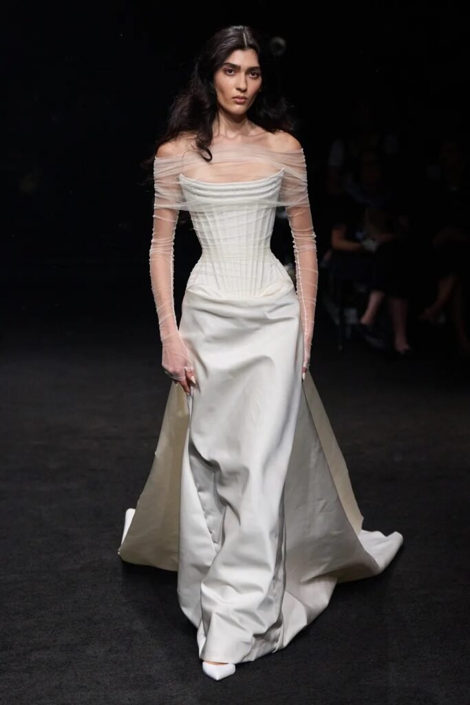 Wiederhoeft Spring 2027 Ready-to-Wear arrives with the kind of theatrical elegance that has become synonymous with the New York-based label.