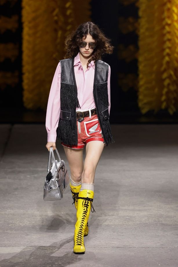 the hot pants trend for Spring 2027, from tailored shorts and denim to sporty styles, luxurious fabrics, bold colours and chic outfit ideas.